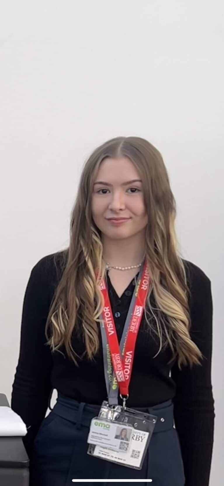 Recruitment Apprentice, Jess, smiling.
